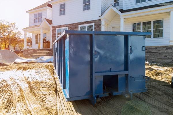 team at Dumpster Rental of Everett